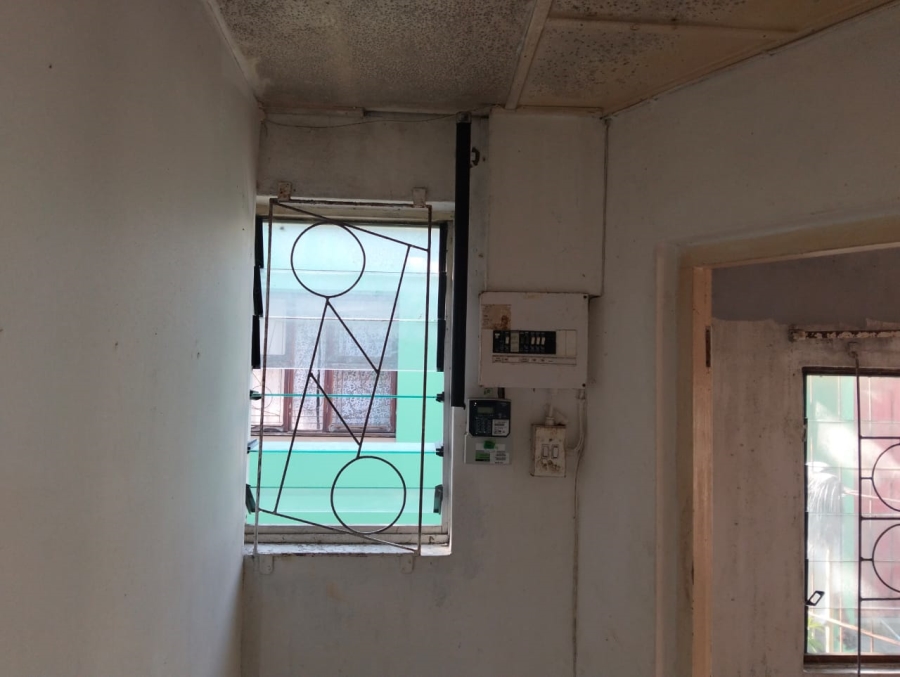 9 Bedroom Property for Sale in Quigney Eastern Cape